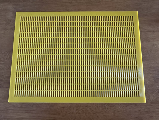 8 Frame Queen Excluder